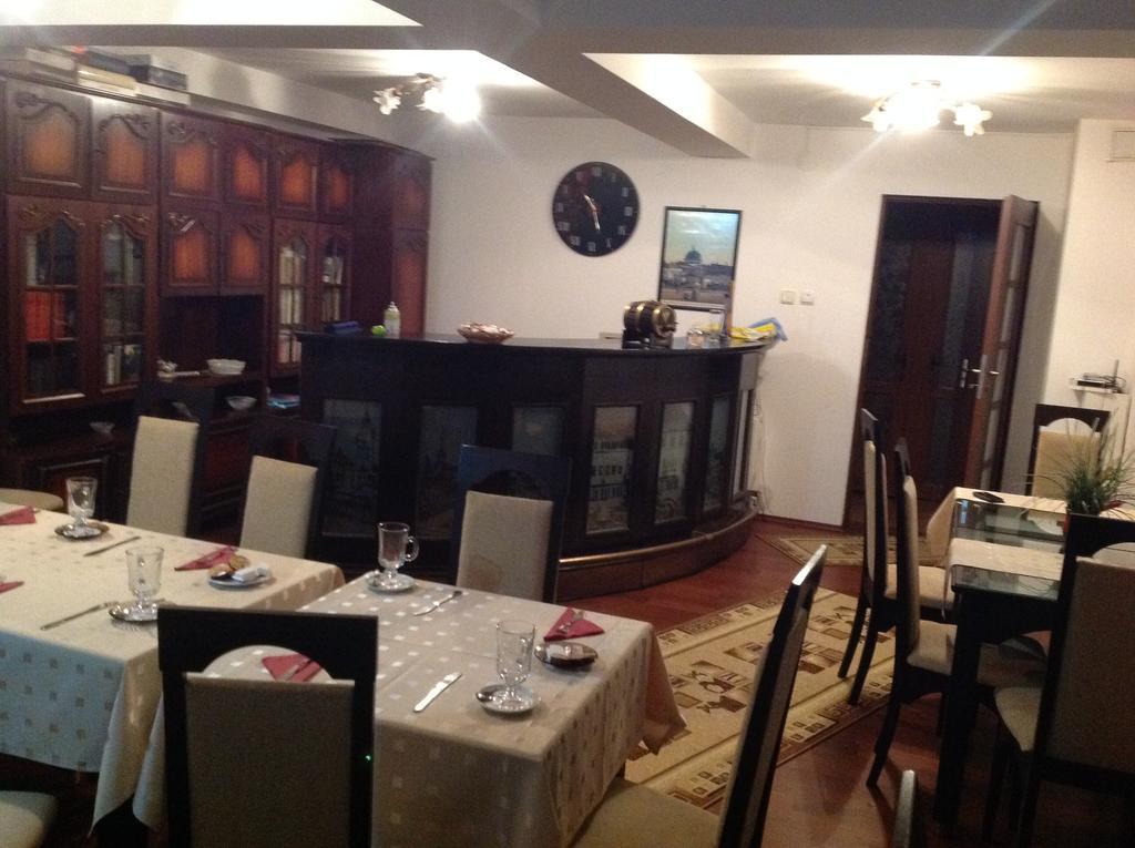 Pensiunea Kenza Târgu-Mureş Exterior foto